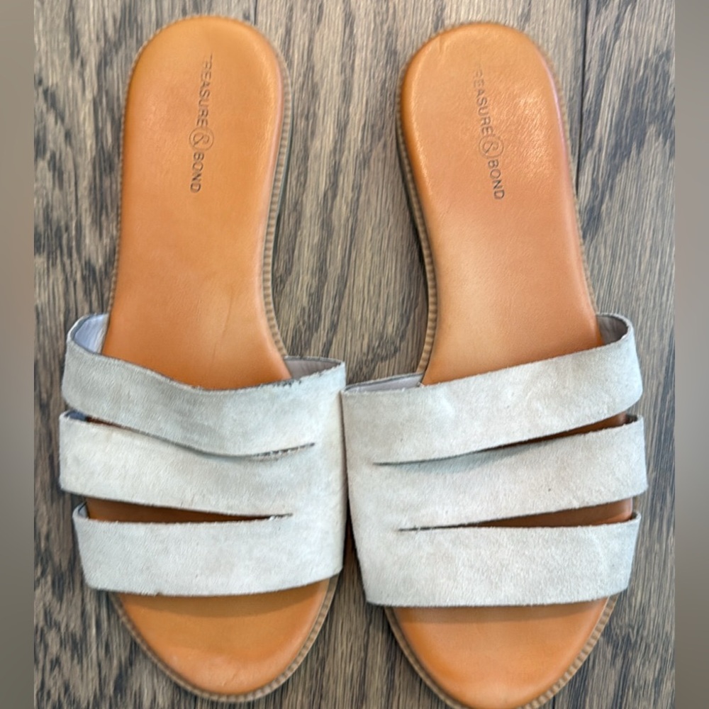 Treasure & Bond Women's Cream Sandals